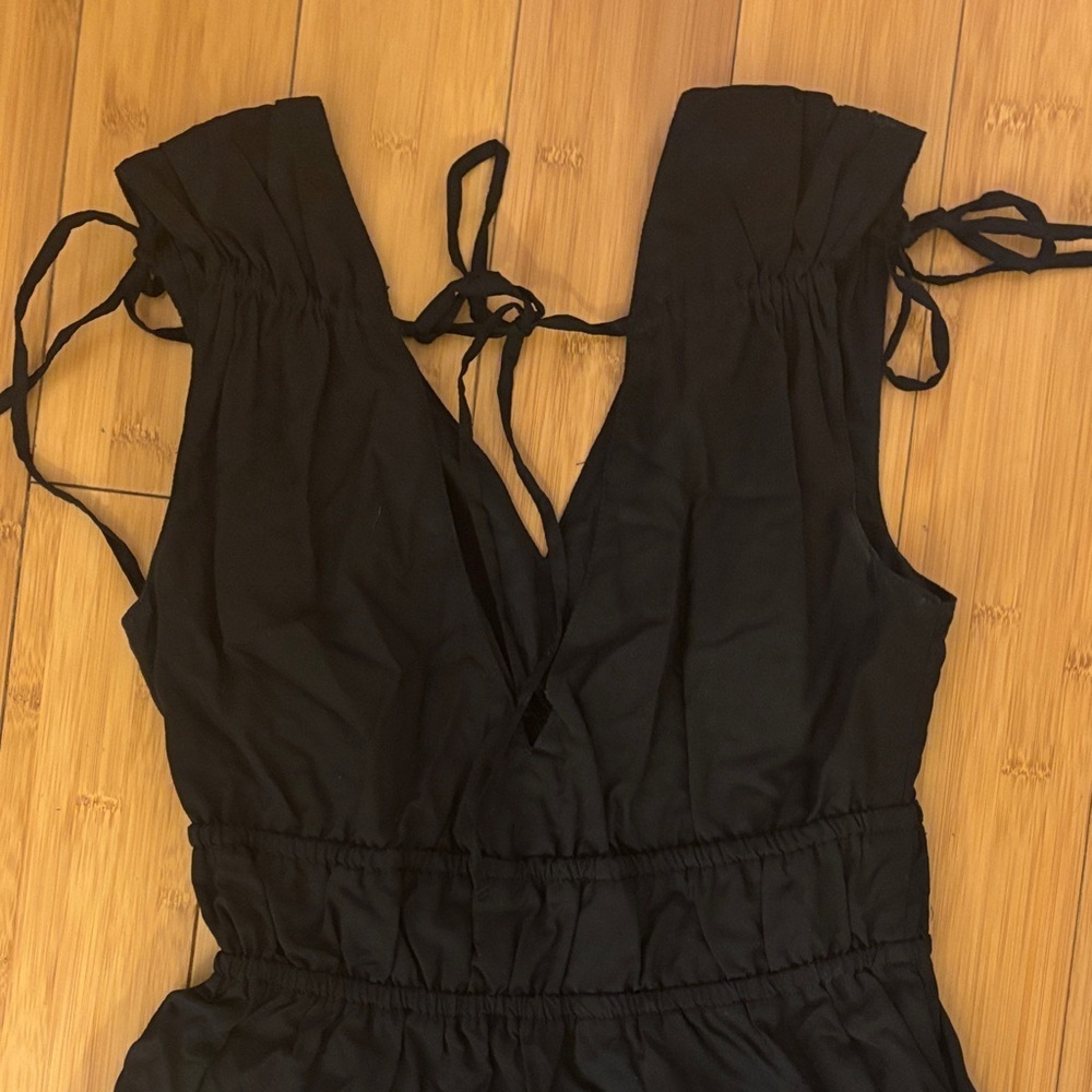 No Boundaries Black V-Neck Mini Dress - Picture 3 of 5